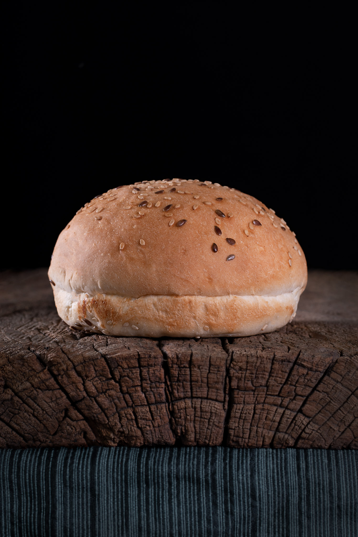 PAN DE HAMBURGUESA TIPO VIENA CON SEMILLAS